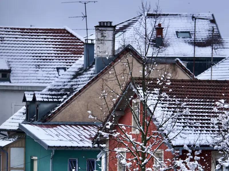 snow on rooftops